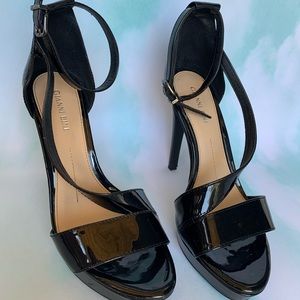 Gianni Bini Black Heels